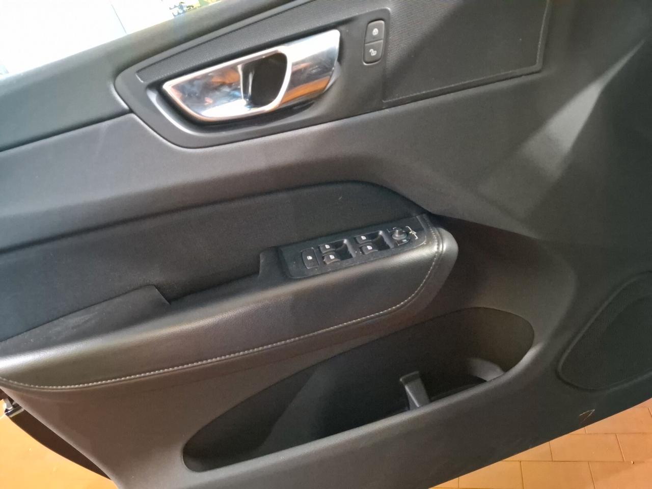 Volvo XC 60 XC60 D4 AWD Geartronic Business