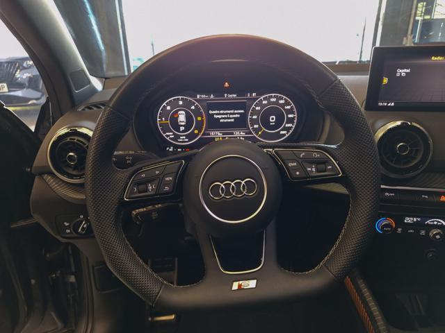 AUDI Q2 30 TDI S tronic S line Edition