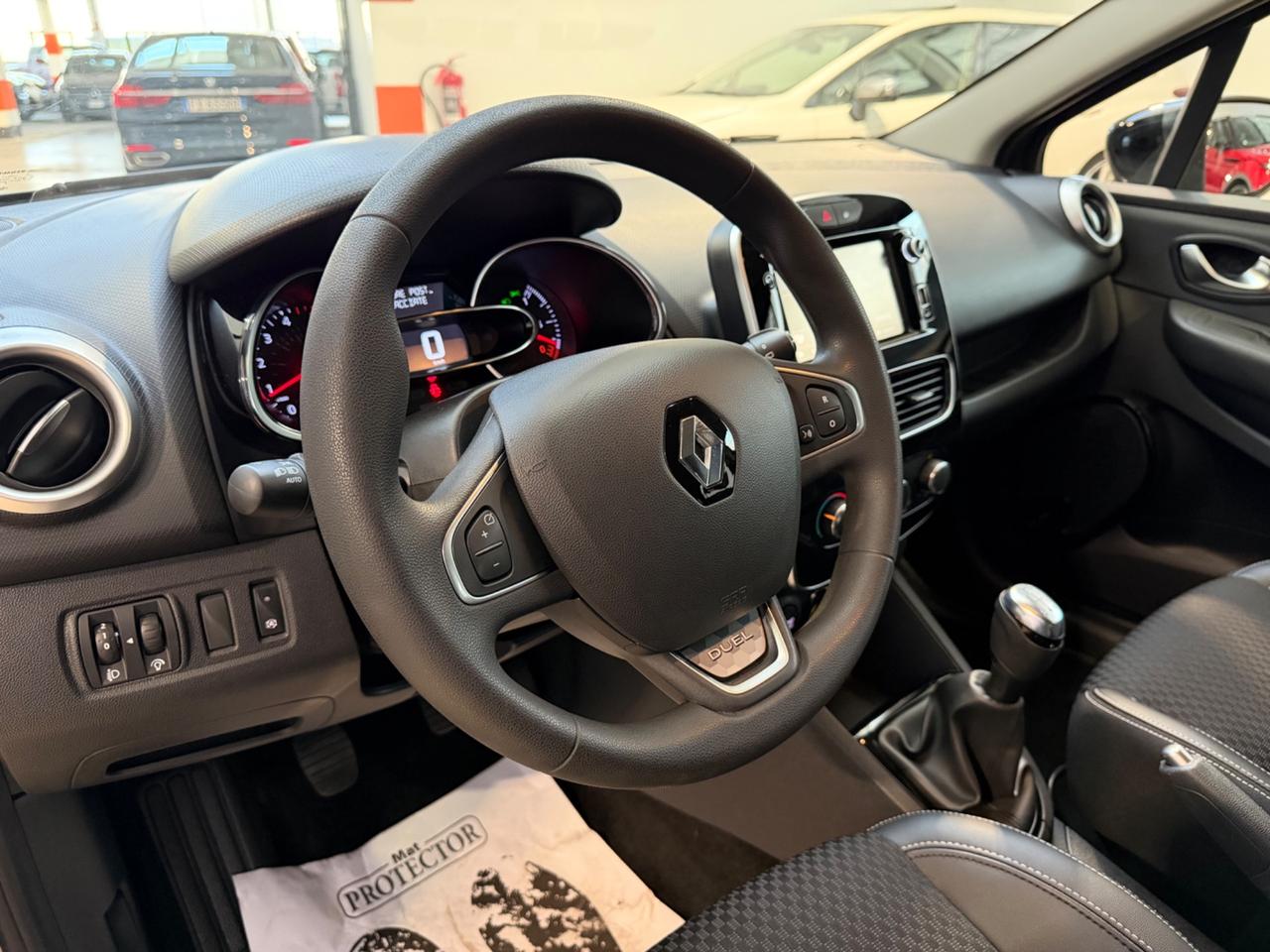 Renault Clio Sporter 1.5 dCi UNICOPROP-RETROCAM-NAVI-FULL!!