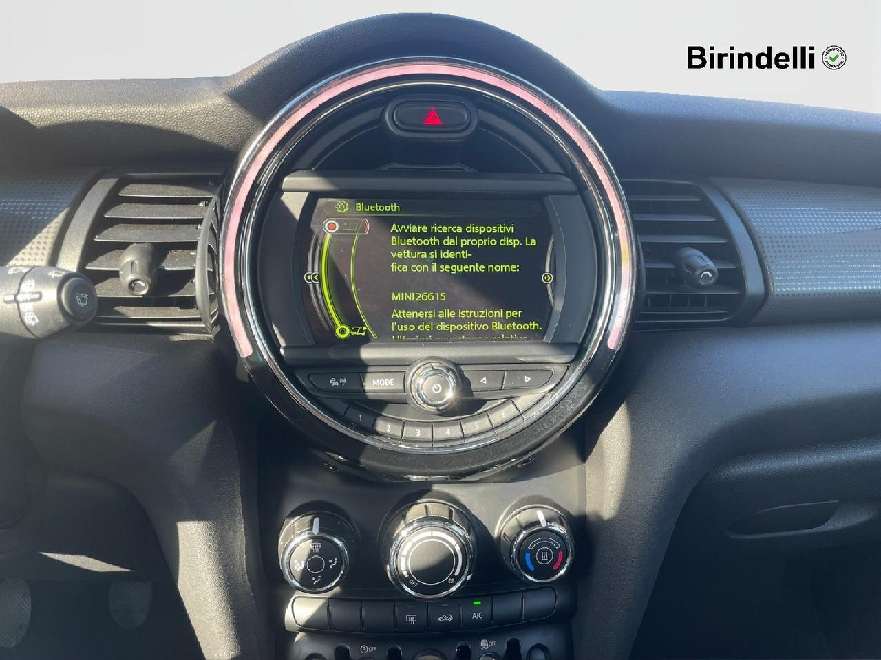 MINI Mini 4ª serie (F56) - Mini 1.5 Cooper D Boost