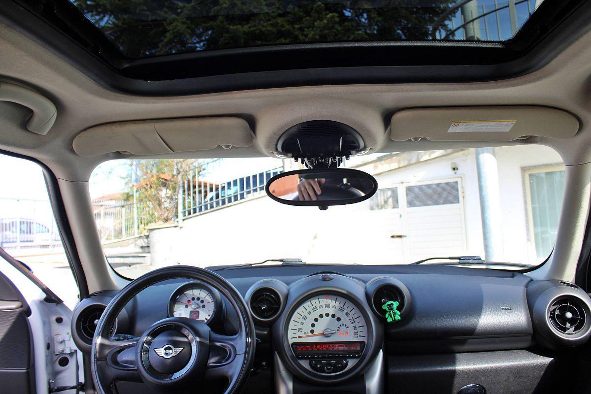 MINI - Countryman - One D