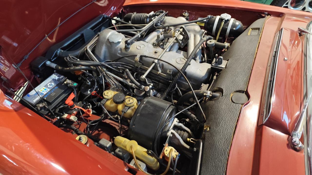 Mercedes-benz SL 280 AUTOMATIC (113)