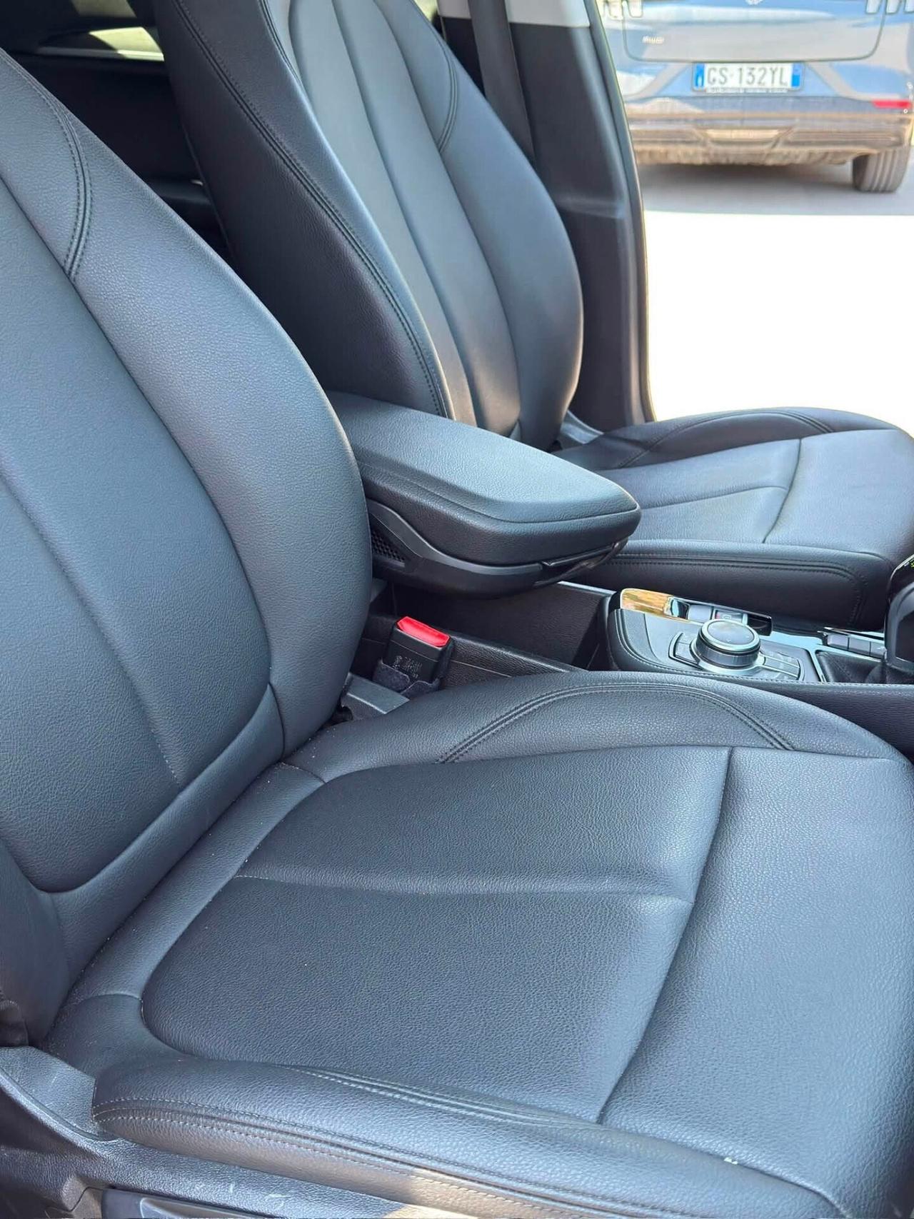 Bmw X1 sDrive18d xLine