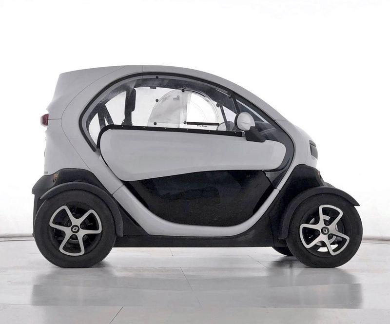 Renault Twizy Renault Twizy * NECESSARI 16 ANNI E PATENTE B1*