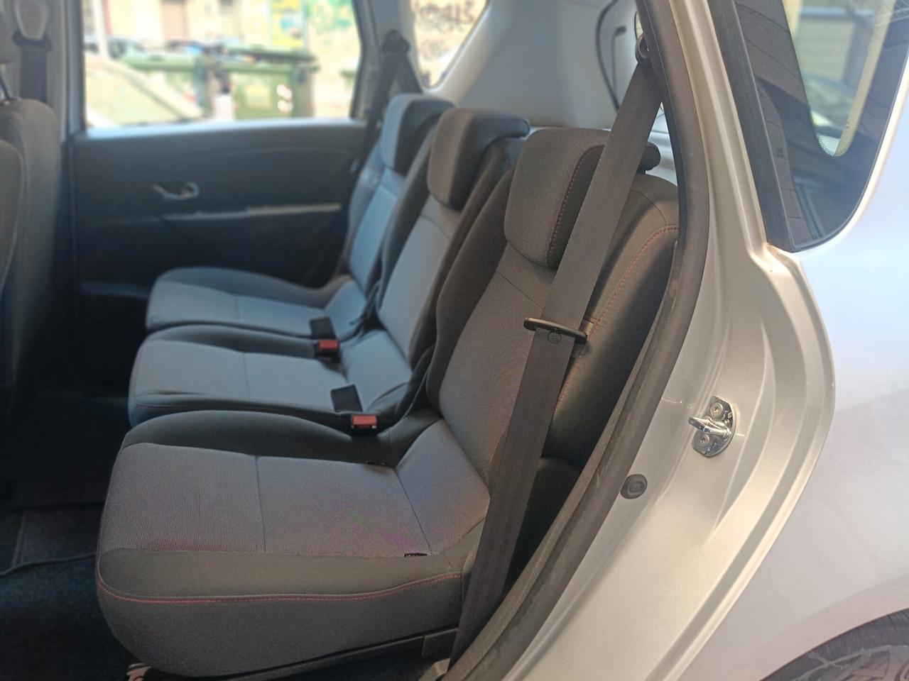 RENAULT SCENIC-AUTOCARRO-IVA ESPOSTA-Euro5900