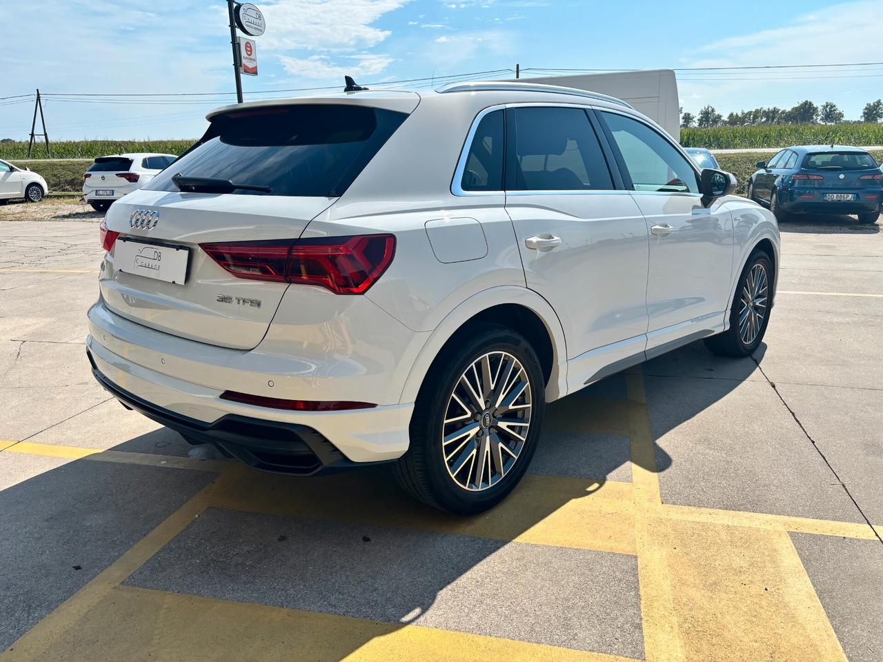 Audi Q3 35 TFSI S tronic line edition