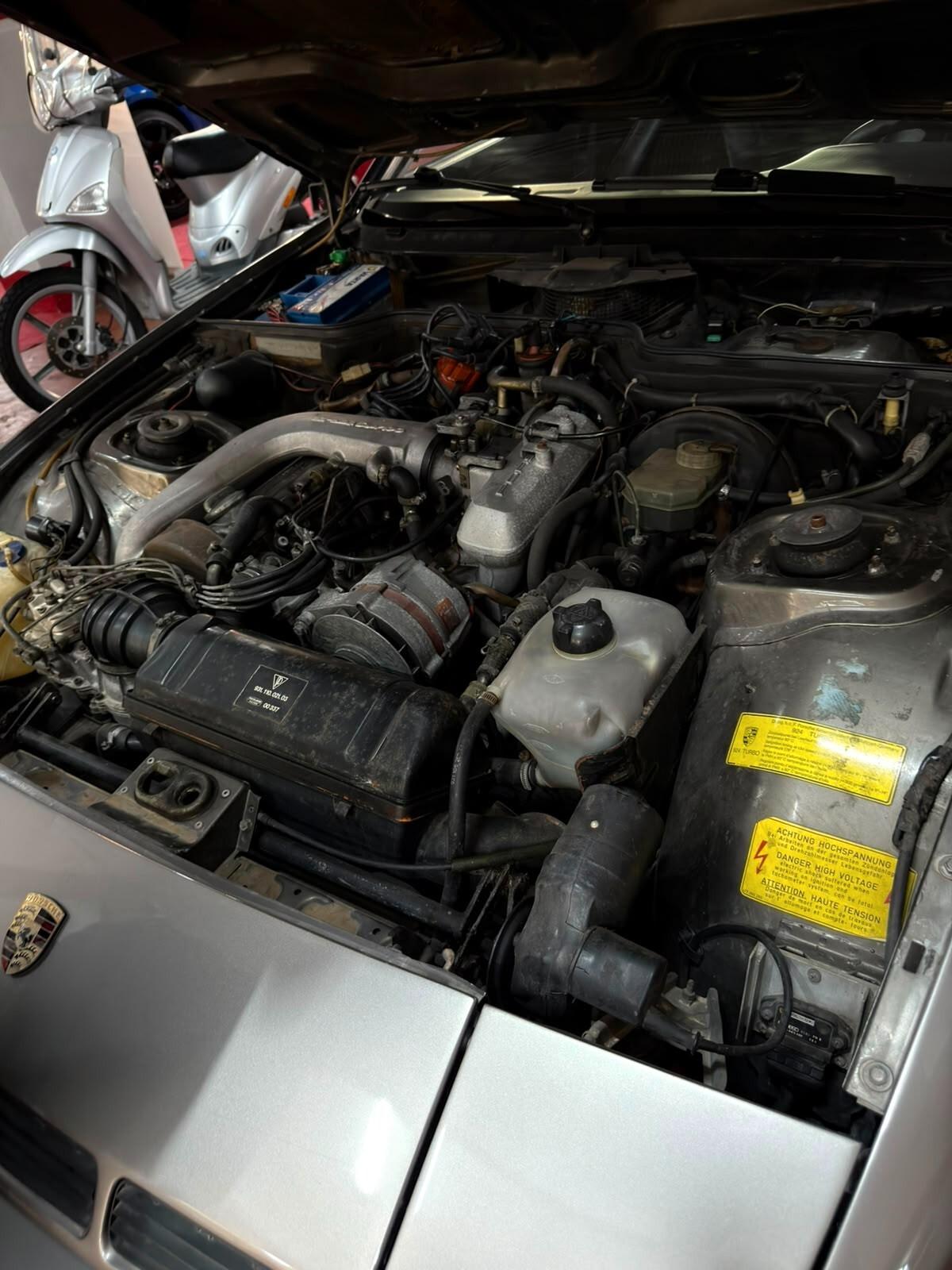 Porsche 924 2.0 Turbo