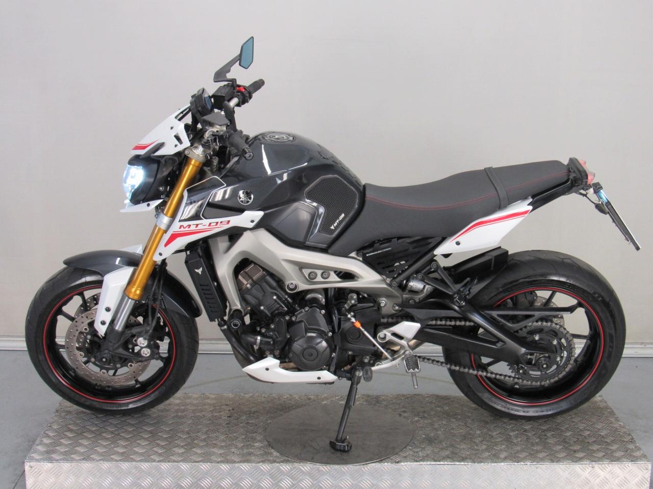 Yamaha MT-09 Street Rally SCARICO SC PROJECT