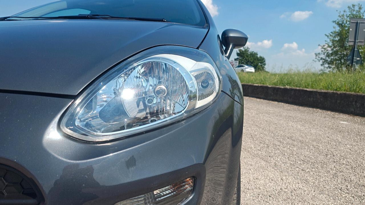 Fiat Punto 1.4 8V 5 porte Natural Power Street/lounge