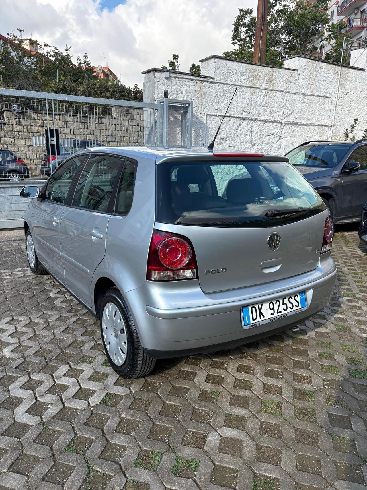 Volkswagen Polo 1.2/70CV 12V 5p. Trendline