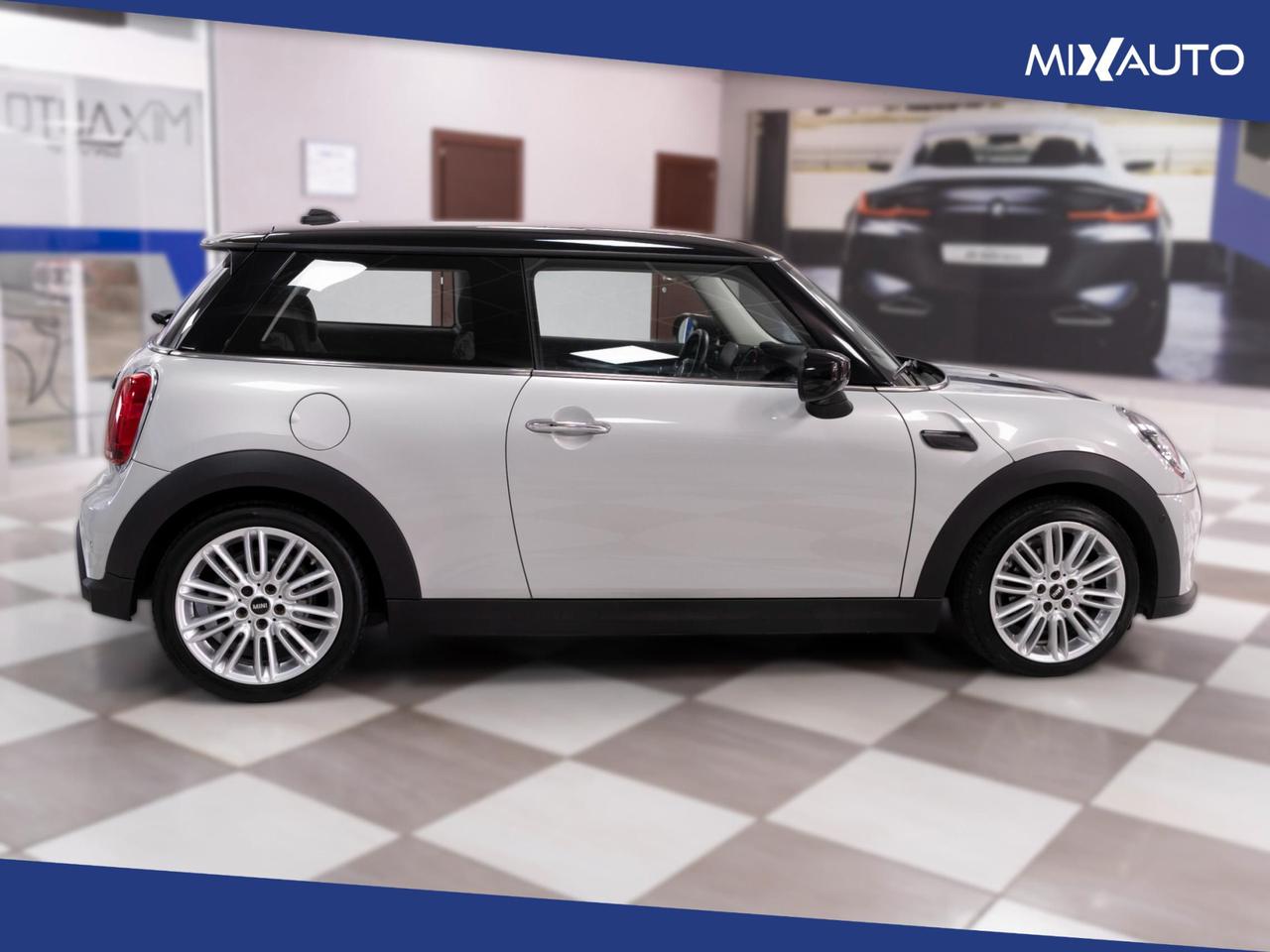 Mini Cooper 1.5 3P Classic Auto