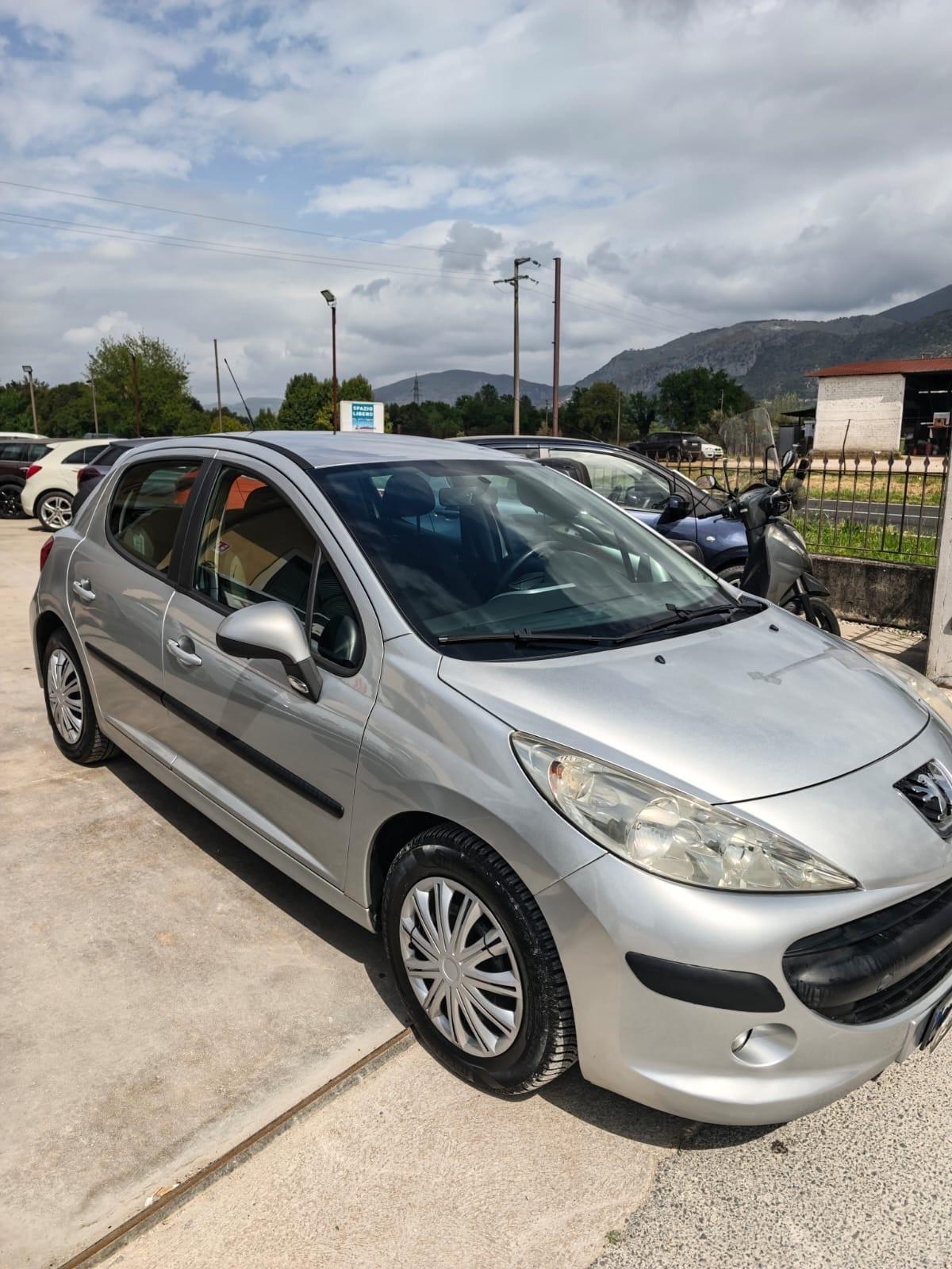 Peugeot 207 1.4 HDi 70CV 5p. Garantita 12 mesi