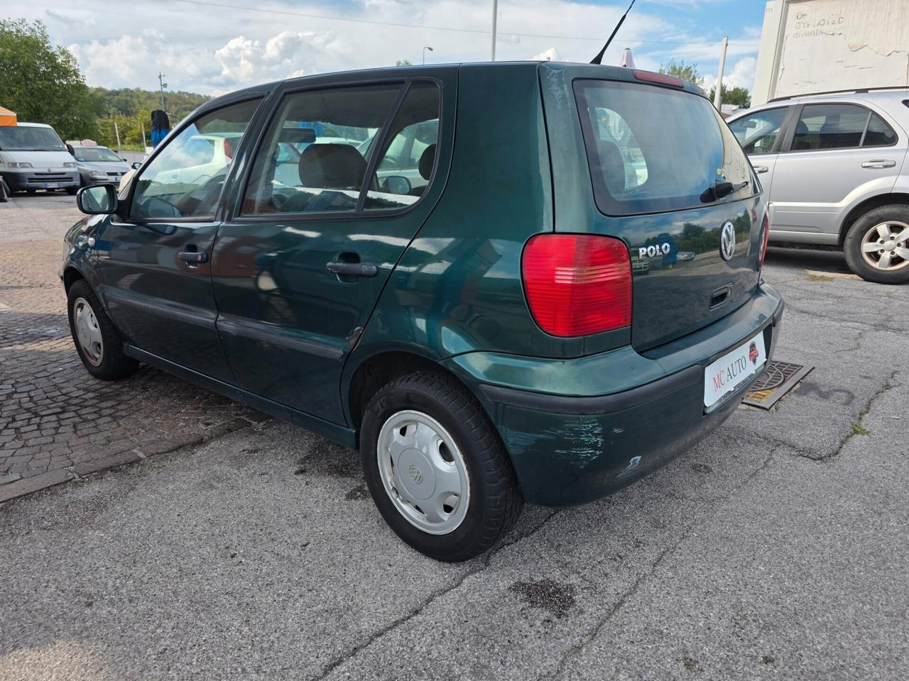 Volkswagen Polo 1.4 cat 5 porte Con 266.000km Neopatentati ok