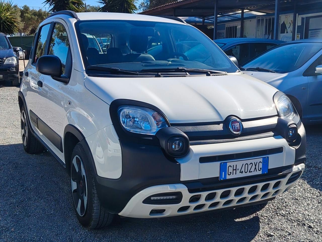Fiat Panda 2022 - 1.0 FireFly S&S Hybrid City Cross Lb automobili