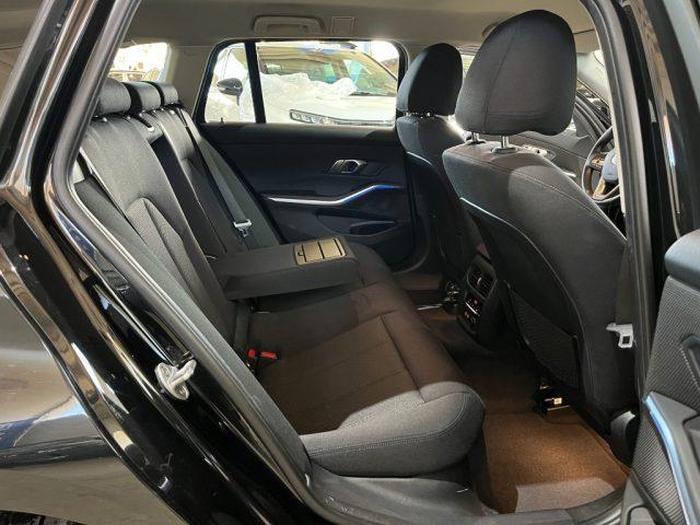 BMW 318 d Touring Business Adva."18 Sport/Navi/Led/Telec.