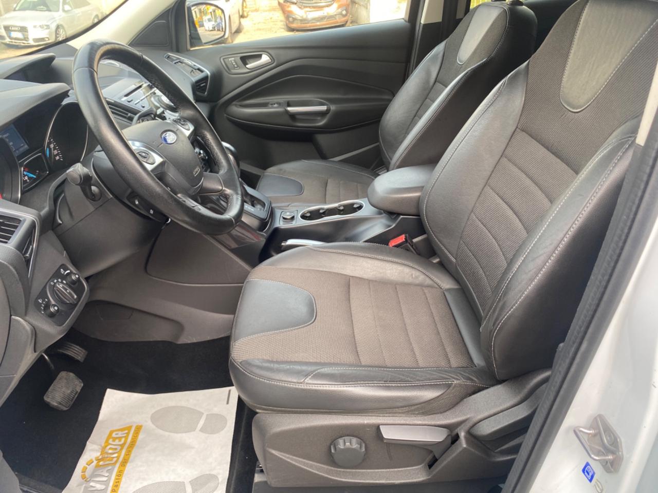 Ford Kuga 2.0 TDCI 150 CV S&S 4WD Titanium
