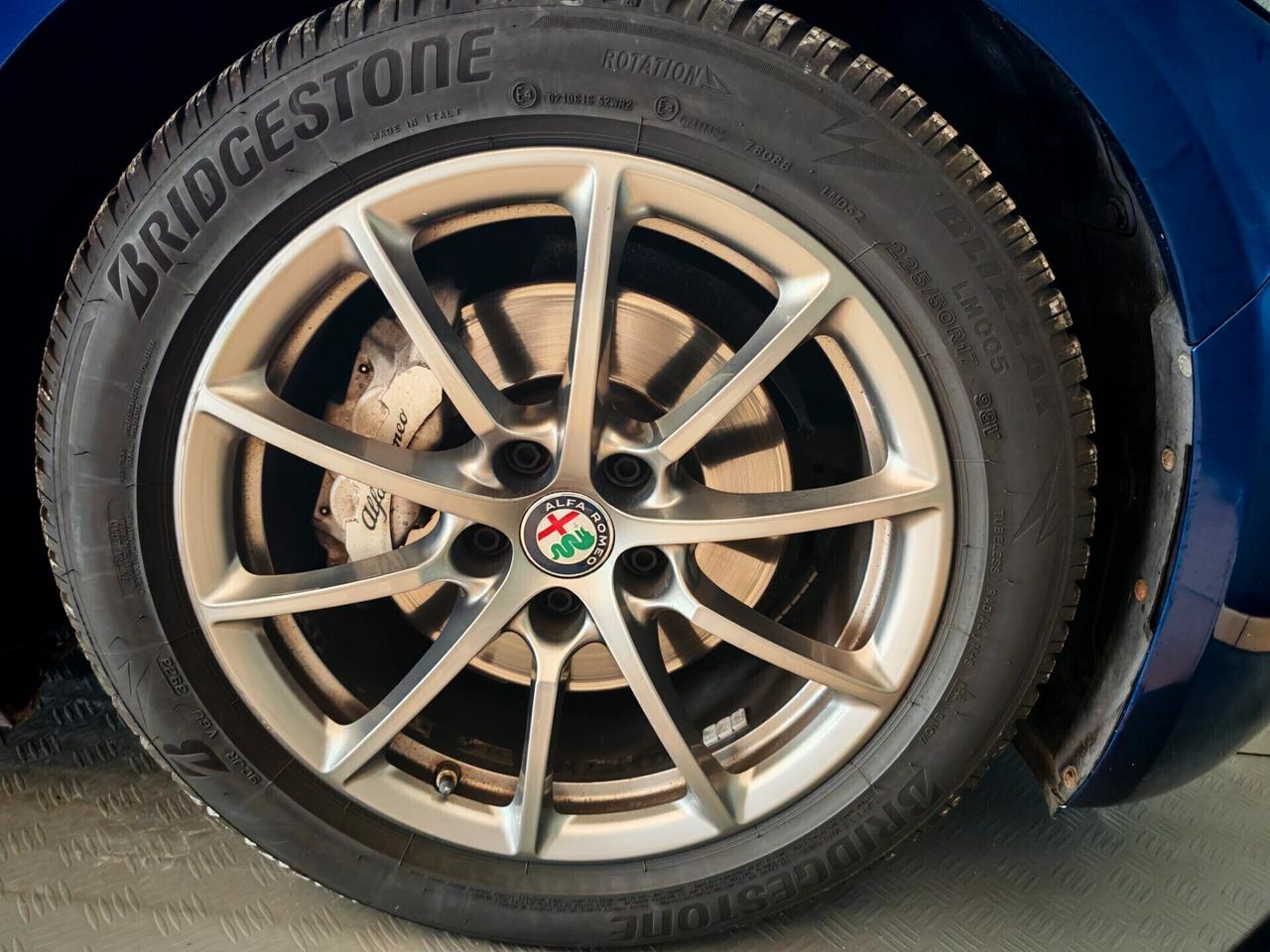 Alfa Romeo Giulia 2.2 Turbodiesel 150 CV Super