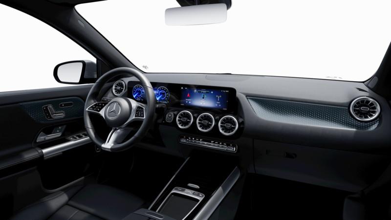 Mercedes-Benz EQA 250+ Street Edition