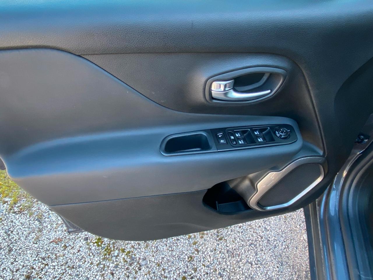 Jeep Renegade 1.6 Mjt 130 CV Limited Pack Navi Telecamera