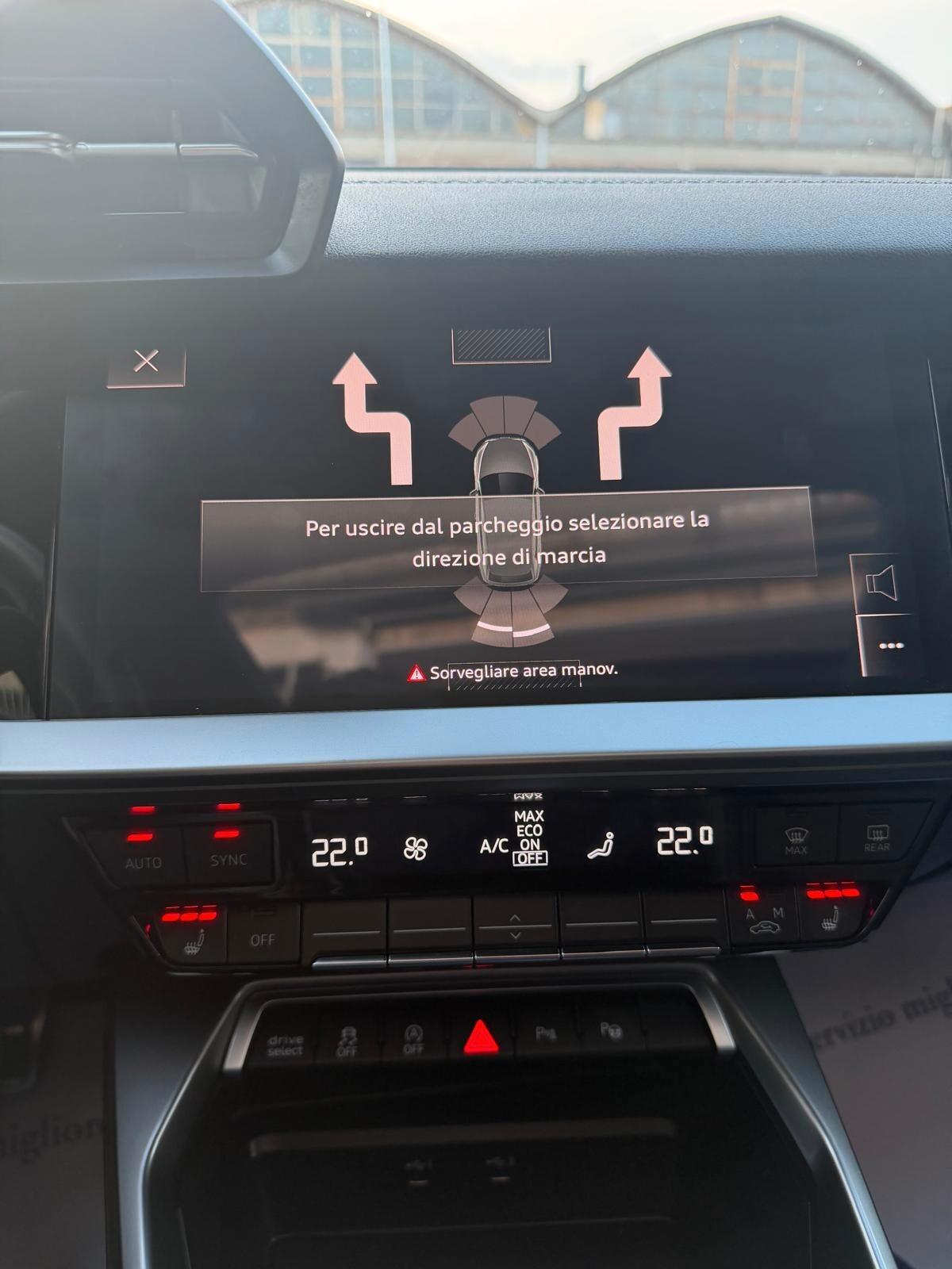 Audi A3 SPB 35 TDI S tronic line edition TETTO APRIBILE INTERNI PELLE E ALCANTARA S-LINE