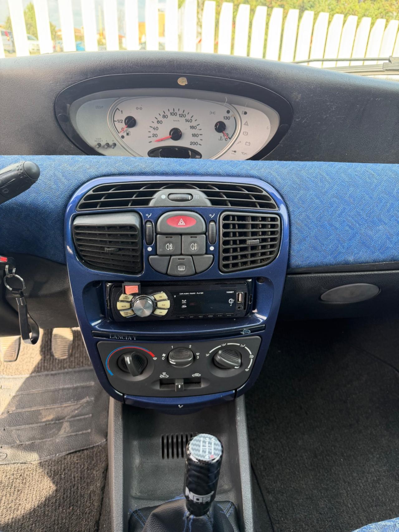 Lancia Y 1.2i cat LE
