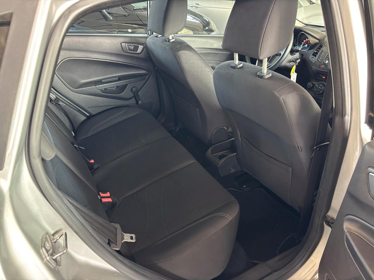 Ford Fiesta 1.2 44KW 60CV 5 porte Business NEOPATENTATO