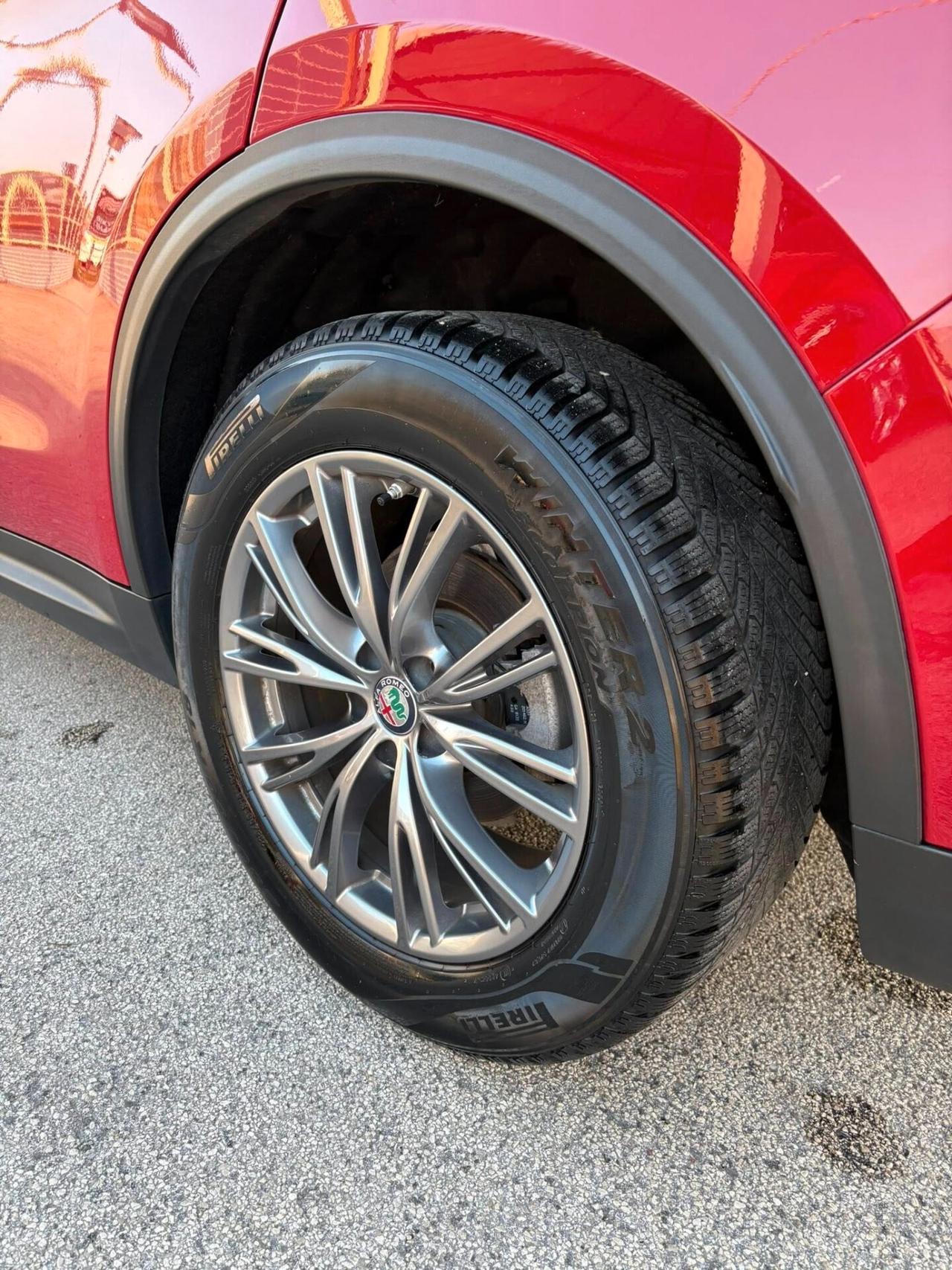 Alfa Romeo Stelvio 2.2 Turbodiesel 190 CV AT8 Q4 Business