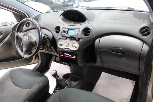 TOYOTA Yaris 1.0i 16V Km CERTIFICATI E GARANZIA !!!