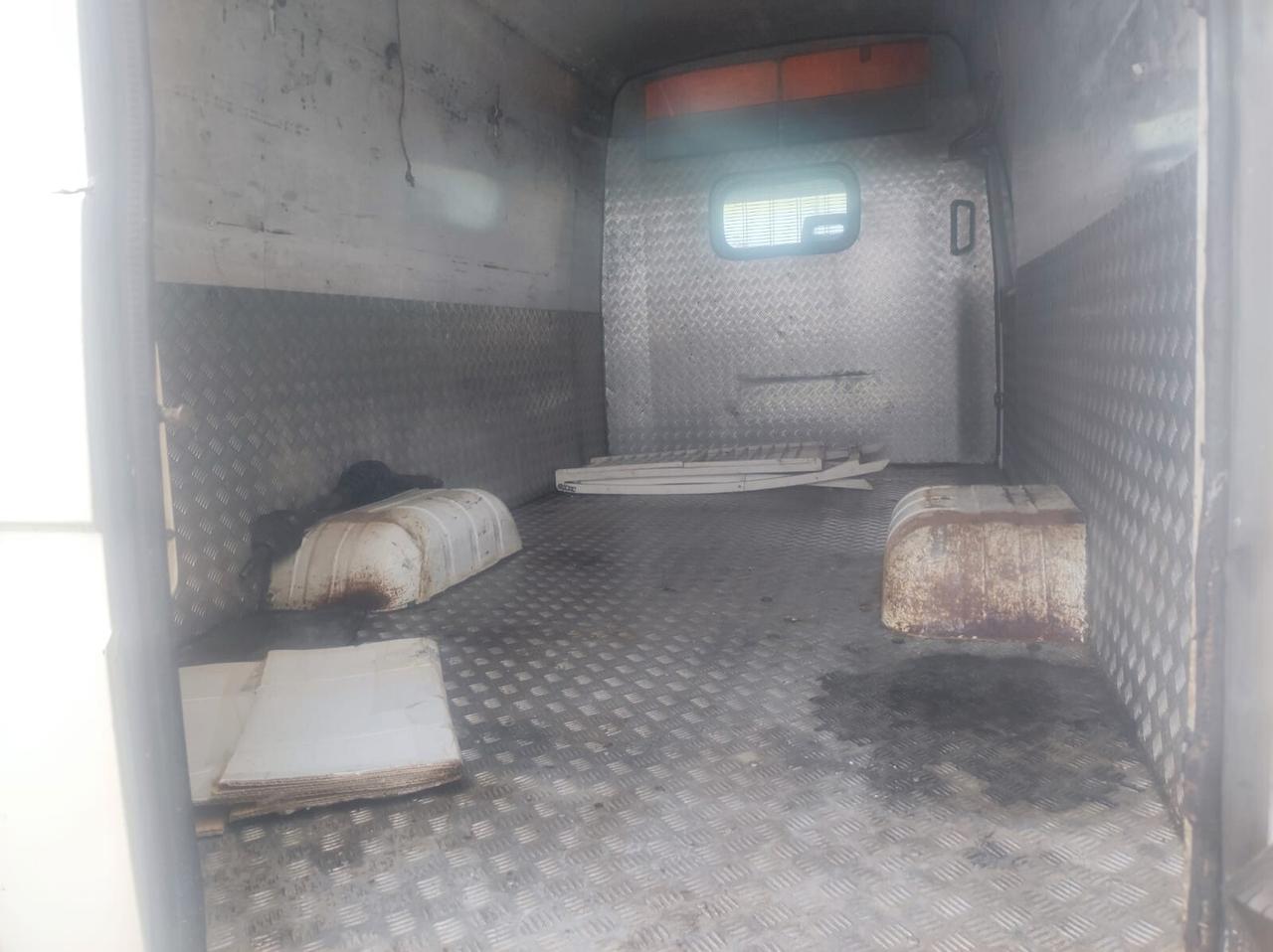 IVECO DAILY 35 10 D 2.5