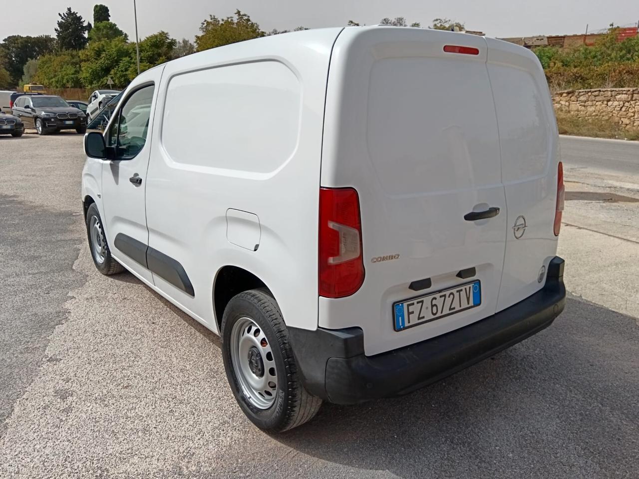 Opel Combo Cargo 1.6 Diesel PC 1000kg
