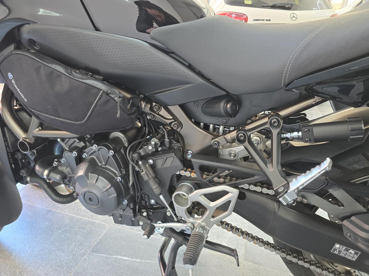 YAMAHA Niken MXT 900D GT