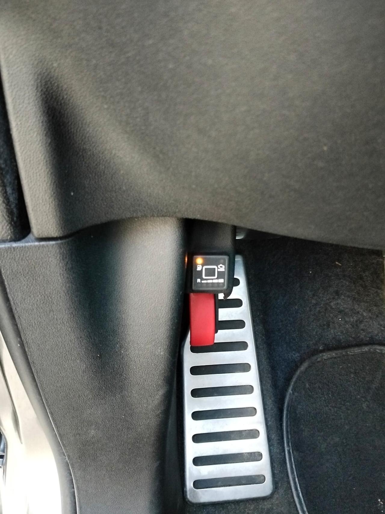 Abarth 500 C 1.4 Turbo T-Jet MTA