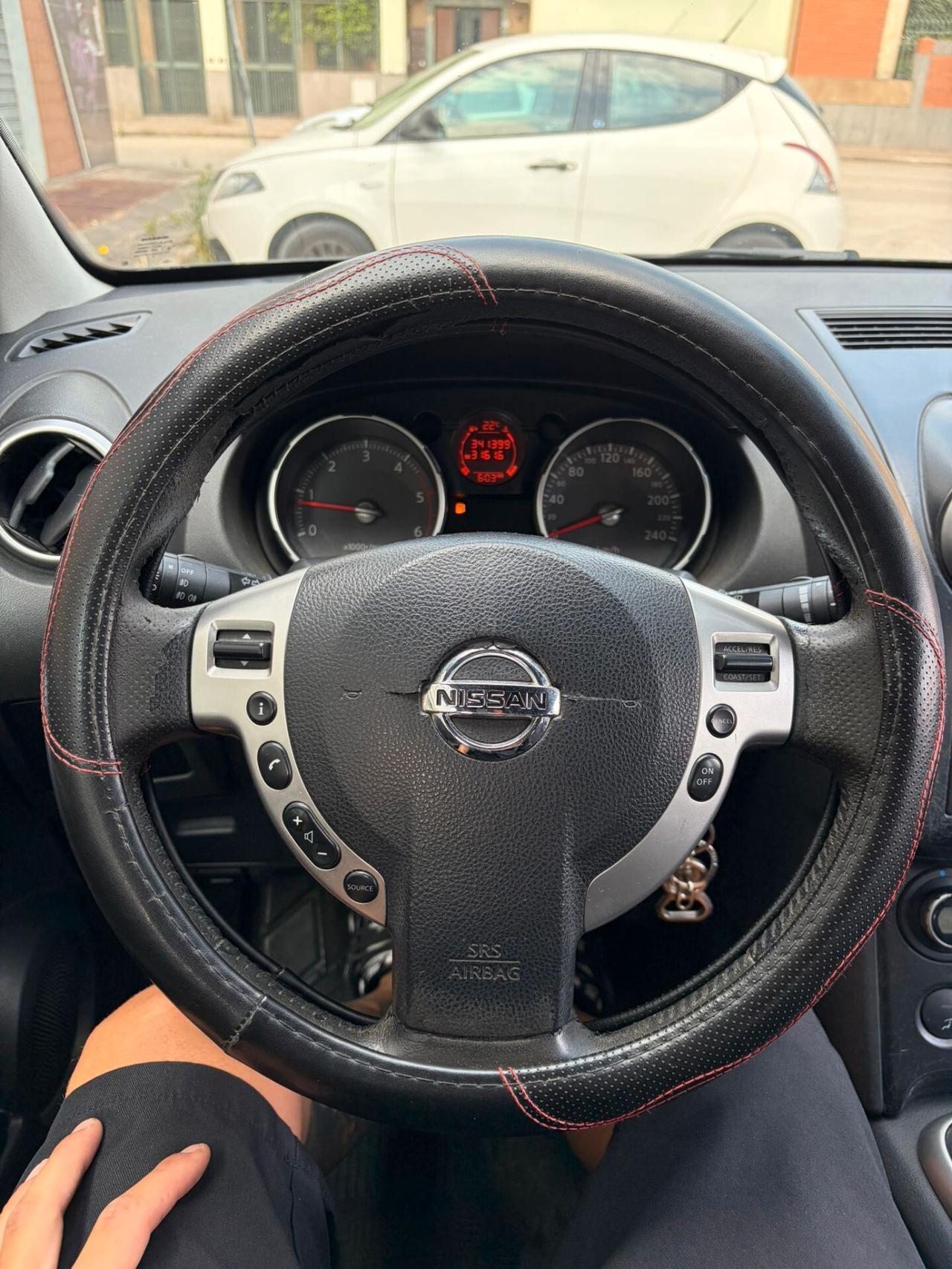 Nissan Qashqai 1.5 DCI TEKNA (78KW)