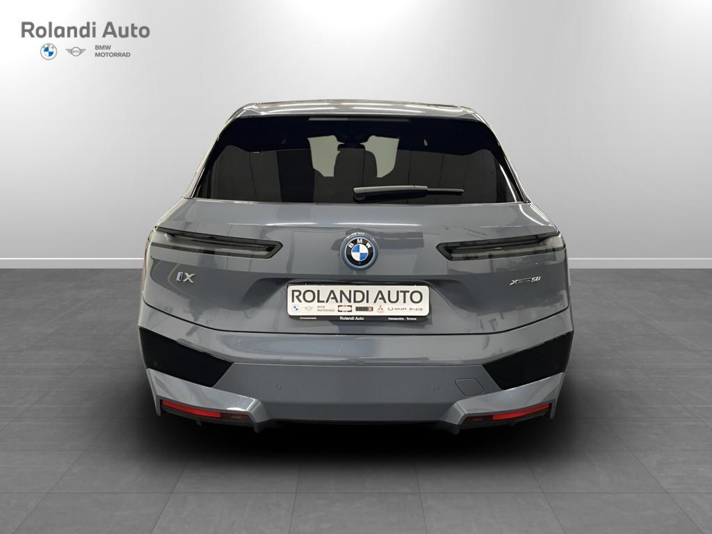 BMW iX 50 pacchetto sportivo xDrive