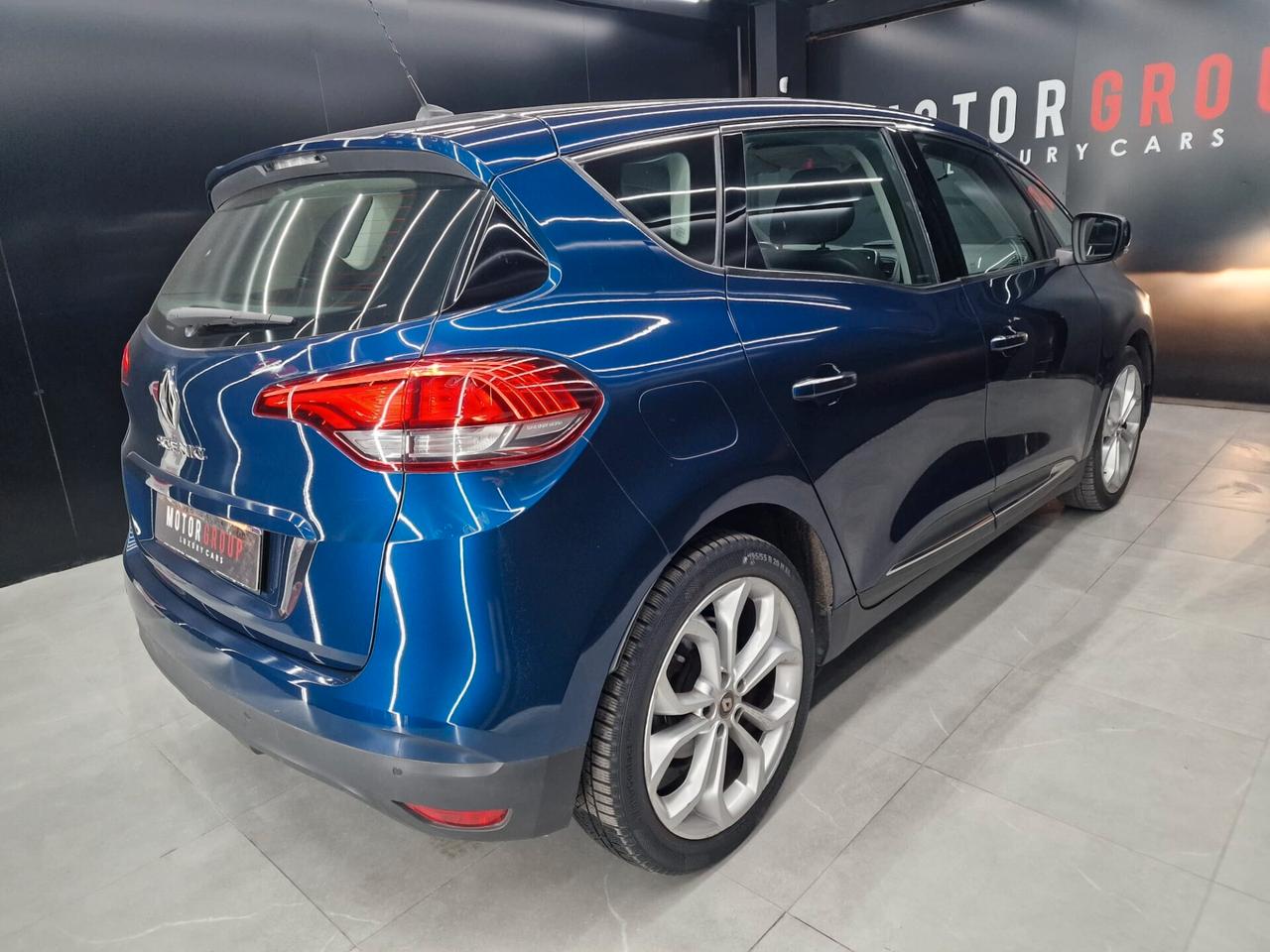 Renault Scénic 1.5 dCi 8V 110 CV Energy Sport Edition2