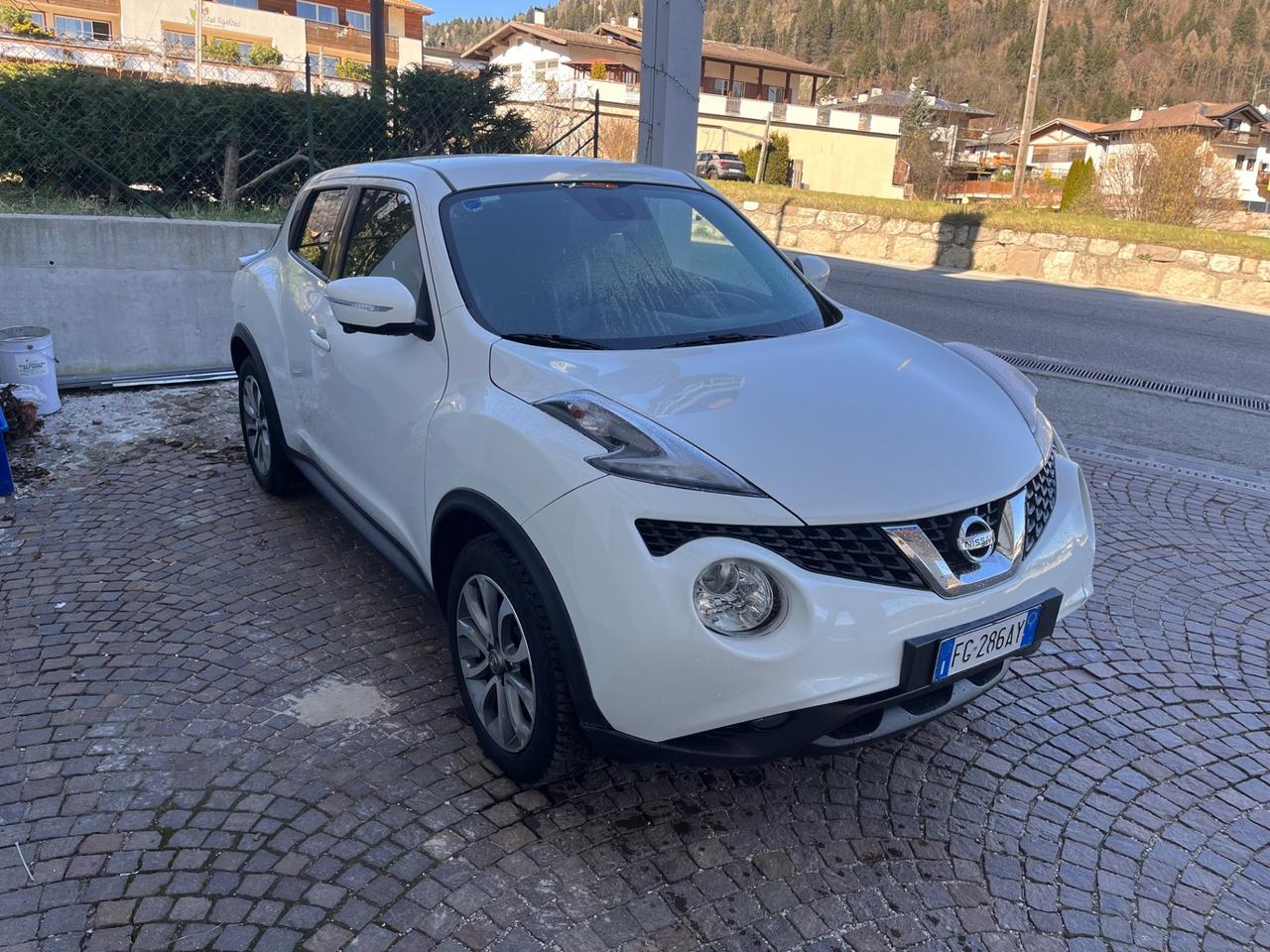 Nissan Juke 1.6 DIG-T 190 Xtronic 4WD Tekna