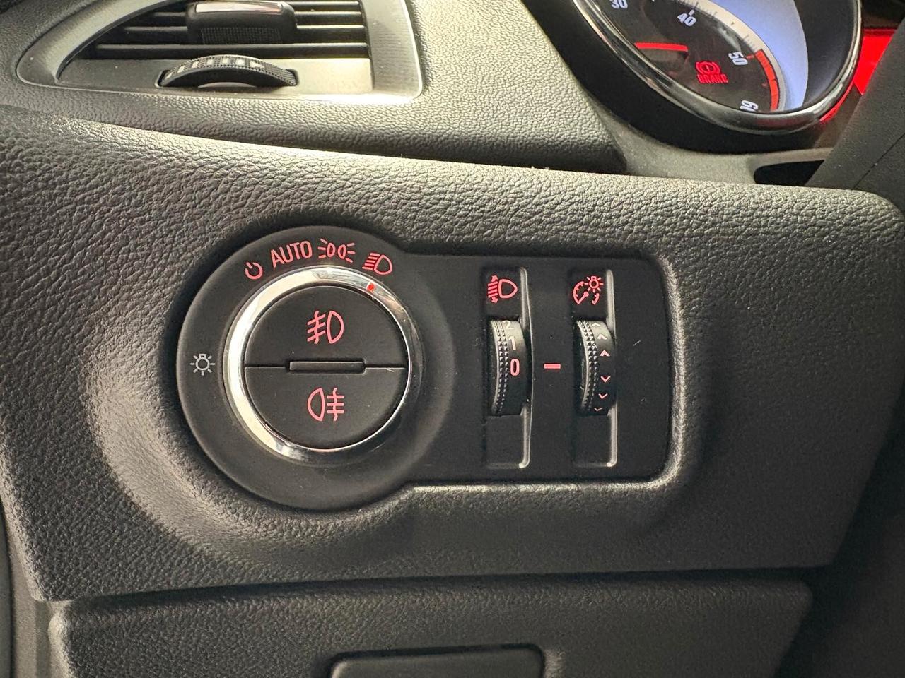 Opel Astra 1.7 CDTI 110CV Sports Tourer Cosmo