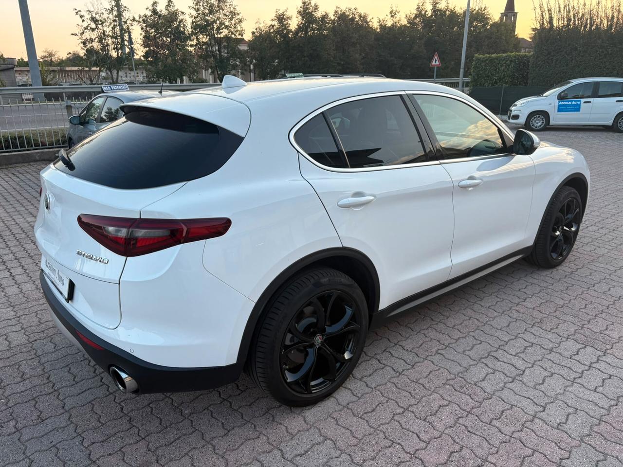 ALFA ROMEO STELVIO 2.0 BENZ 200CV Q4 GANCIO TRAINO