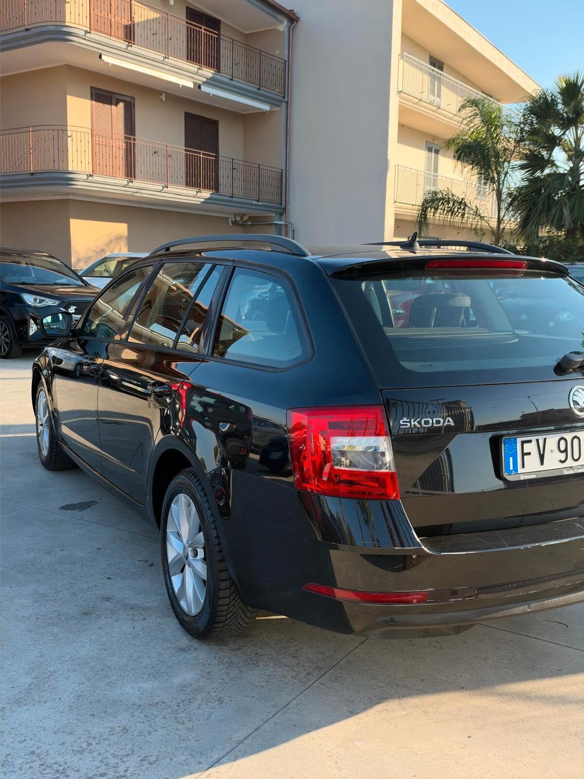 Skoda Octavia 1.6 TDI SCR 115 CV Executive