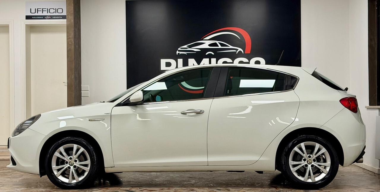Alfa Romeo Giulietta 1.6 JTDm-2 105 CV Exclusive