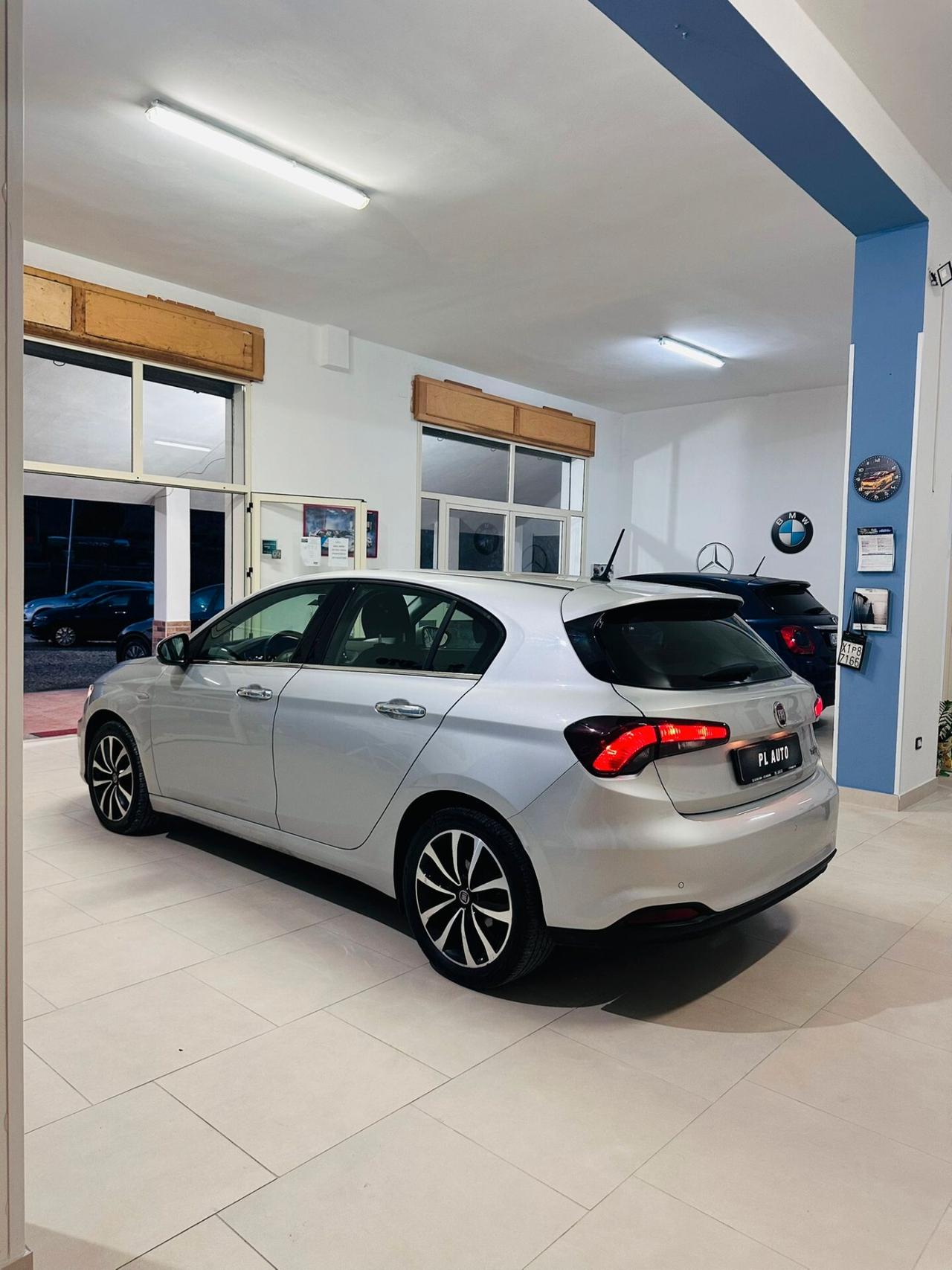 Fiat Tipo 1.6 Mjt S&S 5 porte Sport