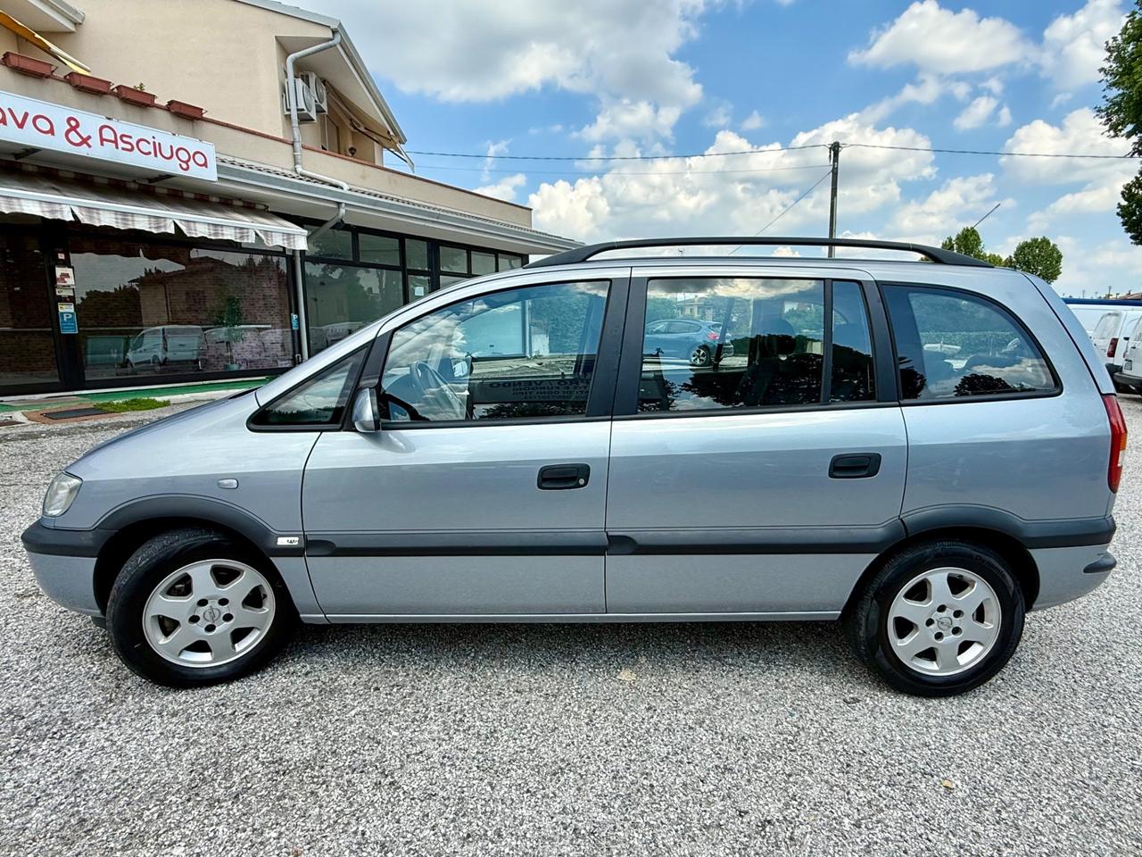 Opel Zafira 2.0 16V DTI 7posti g.traino Ok NEOPATENTATI
