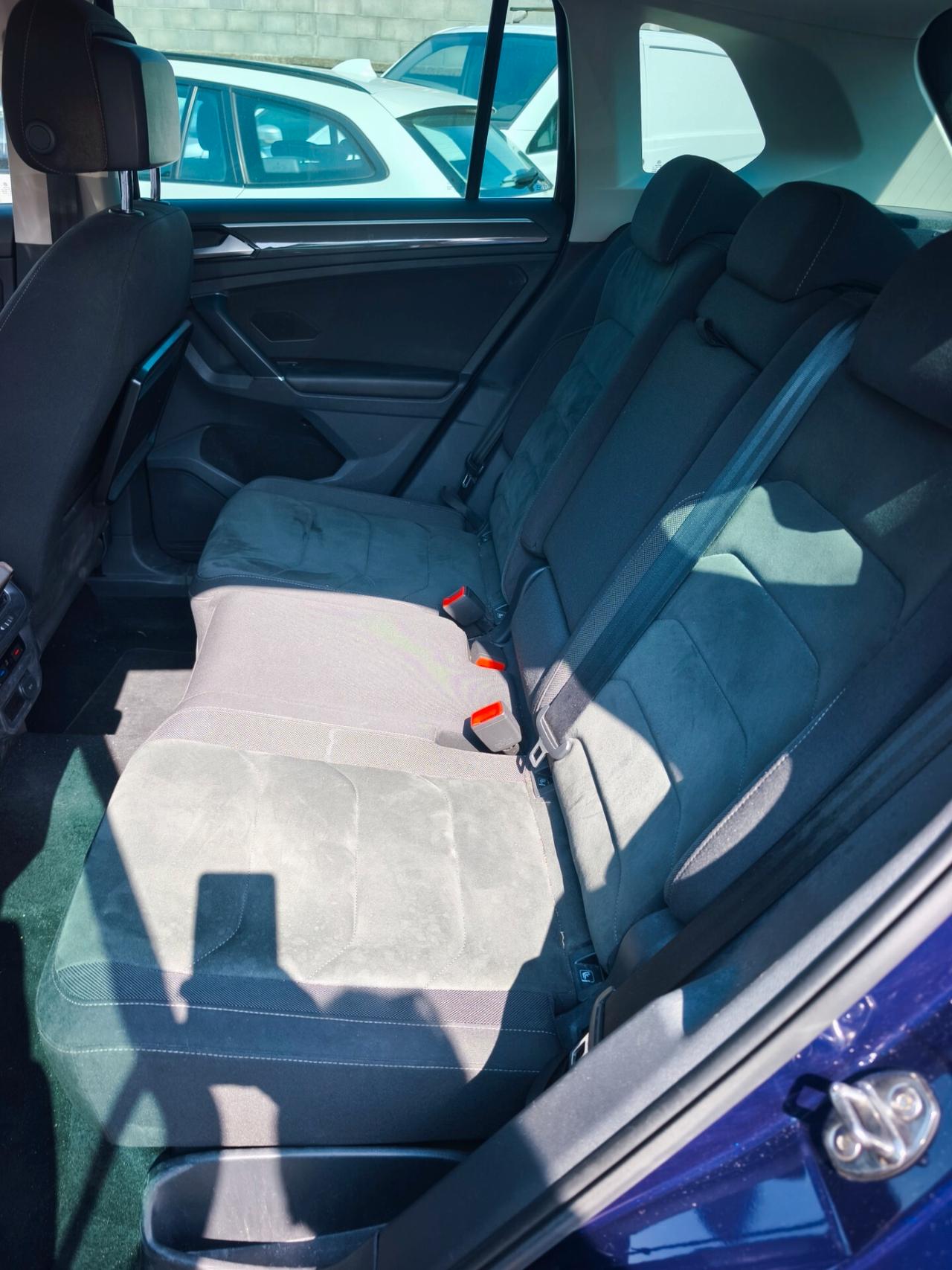 Volkswagen Tiguan 2.0 TDI SCR DSG 4MOTION Executive BMT