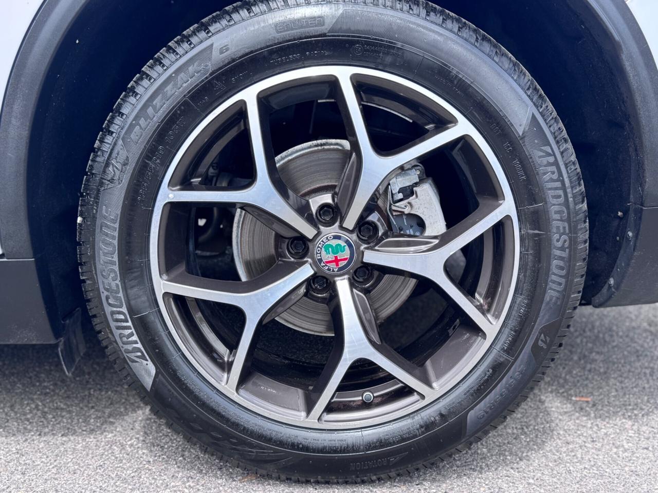 Alfa Romeo Stelvio 2.2 Turbodiesel 190 CV AT8 Q4 Super