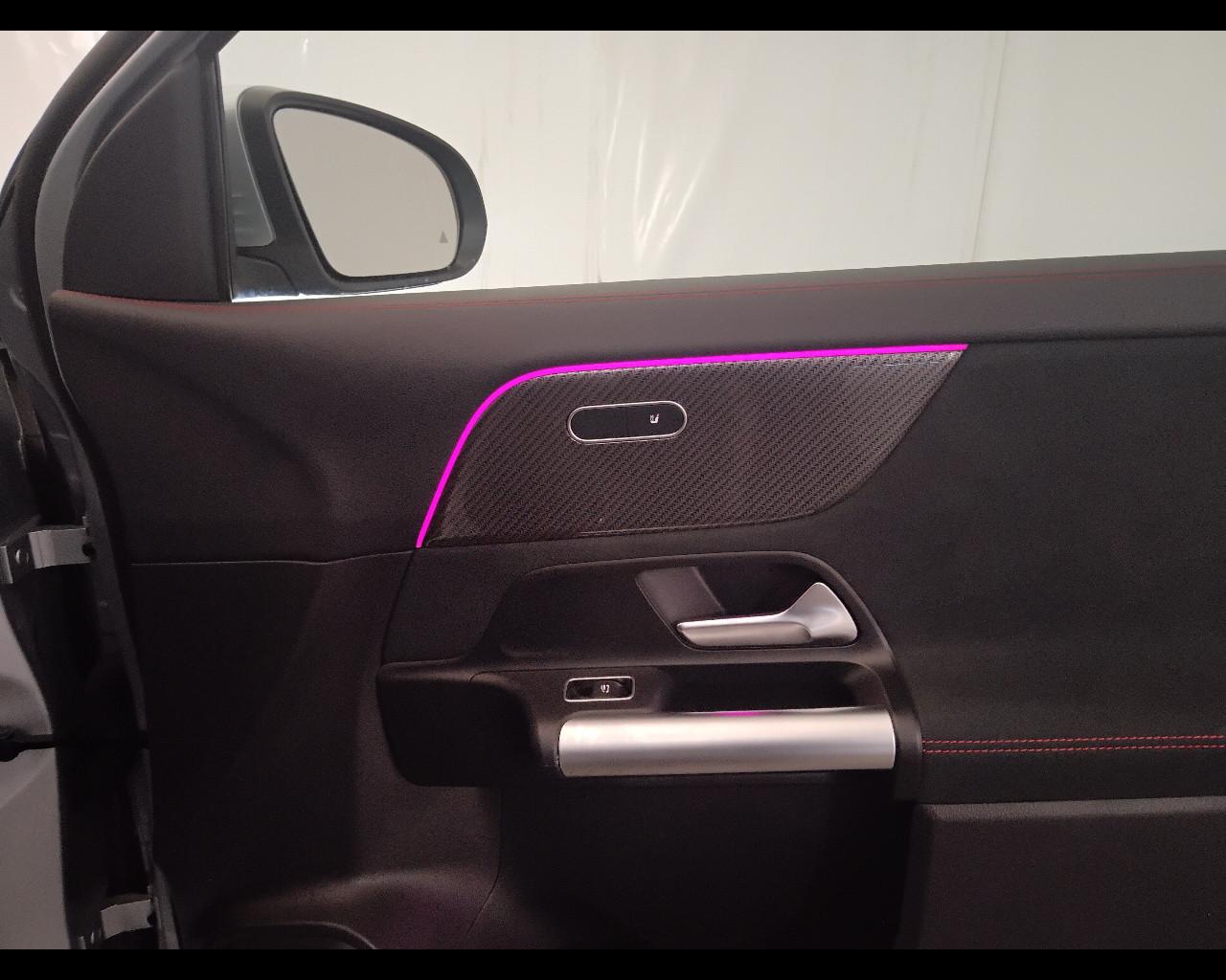 Mercedes-Benz GLA-H247 2023 - GLA 200 d AMG Line Advanced Plus Digital Edition auto
