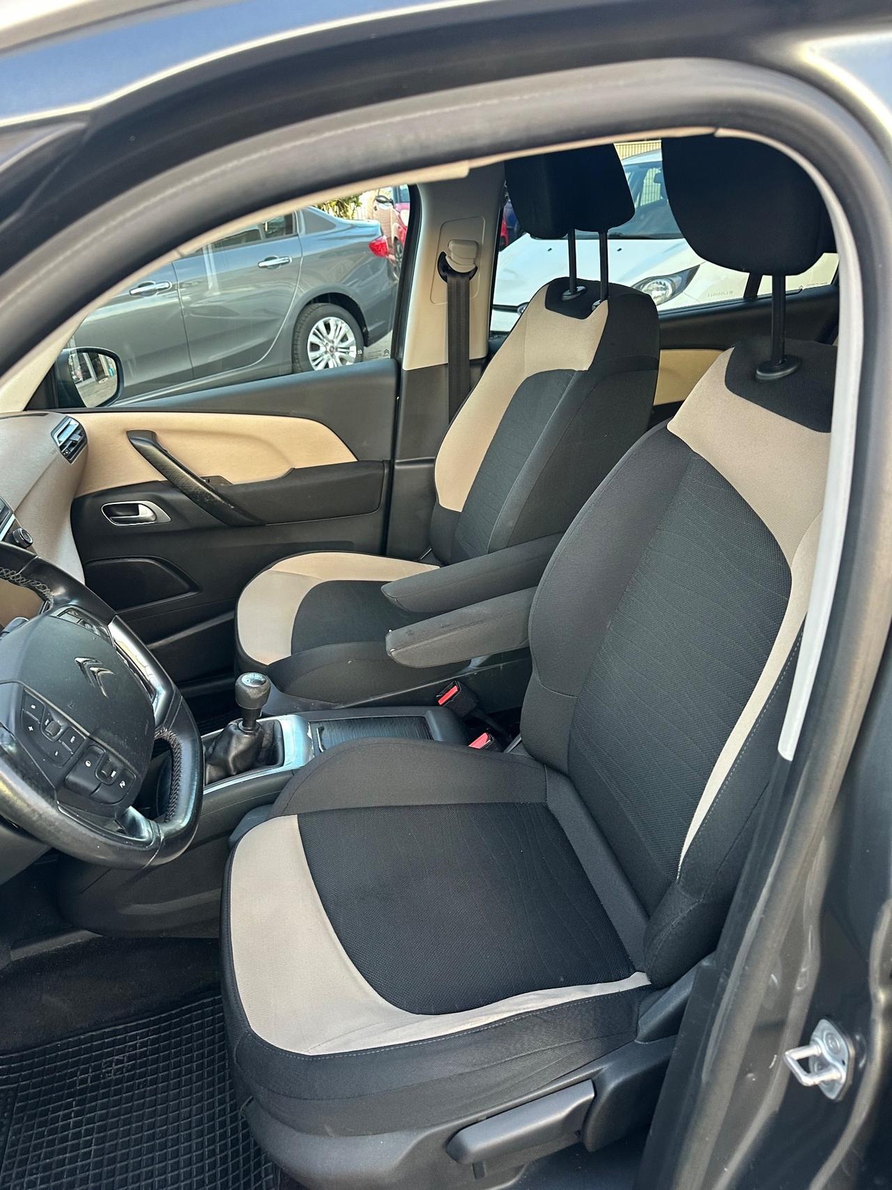 Citroen C4 Picasso 1.6 e-HDi 115 Exclusive
