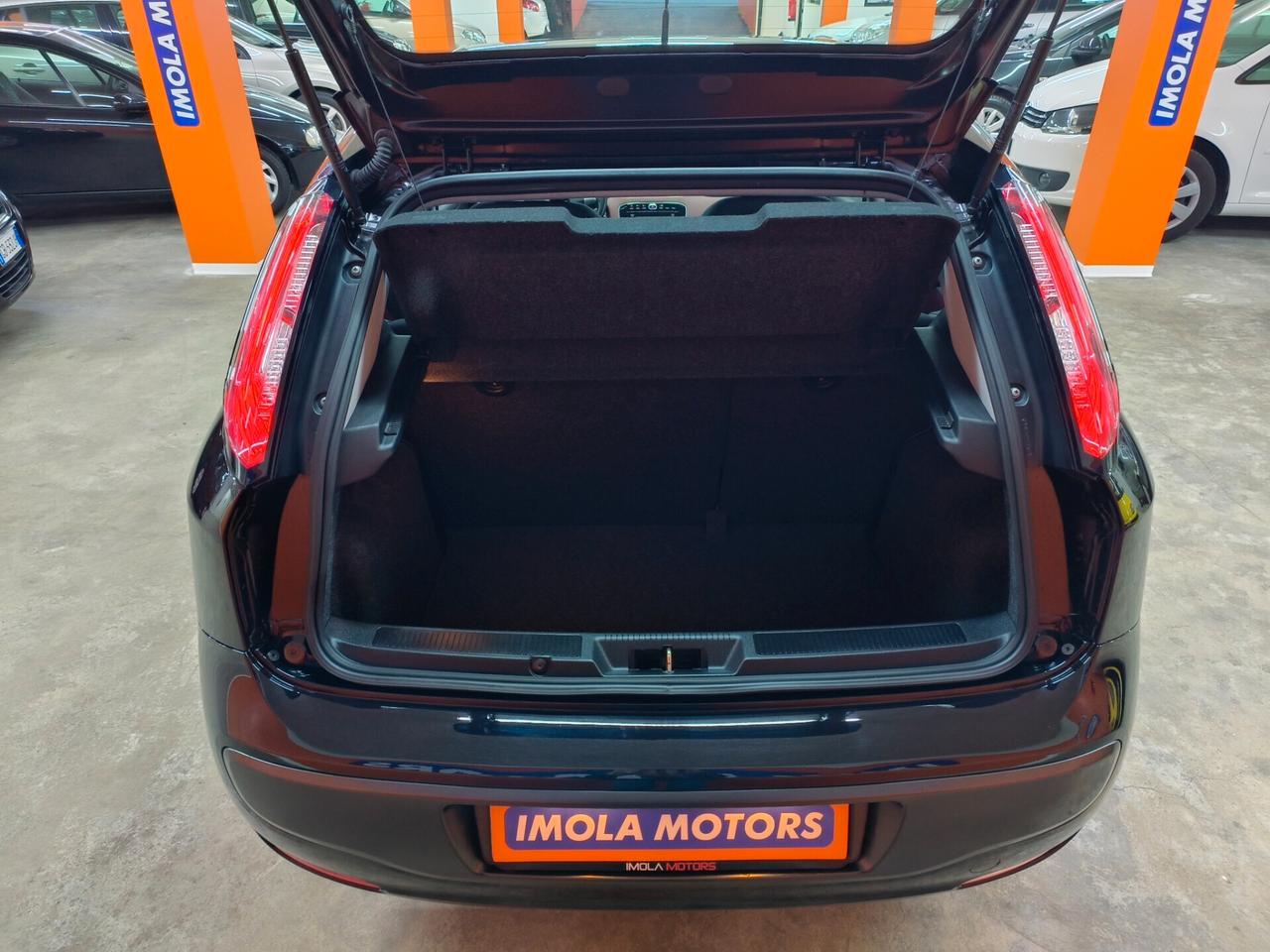 Fiat Punto Evo 1.4 5 porte Dynamic NUOVA!