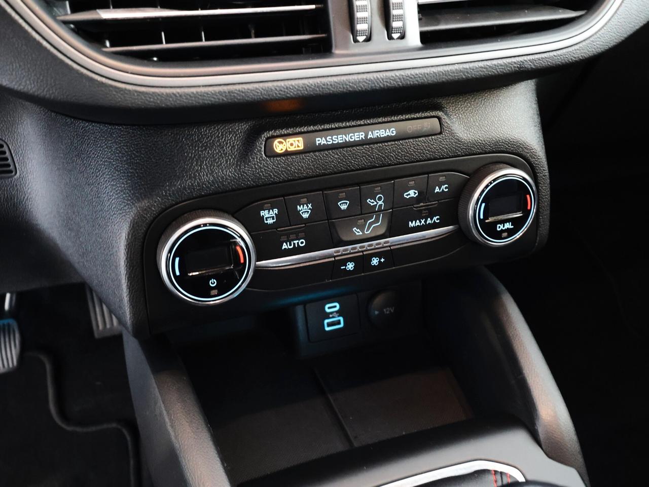 Ford Focus 1.0 Hybrid 125 CV ST-Line Style 2022