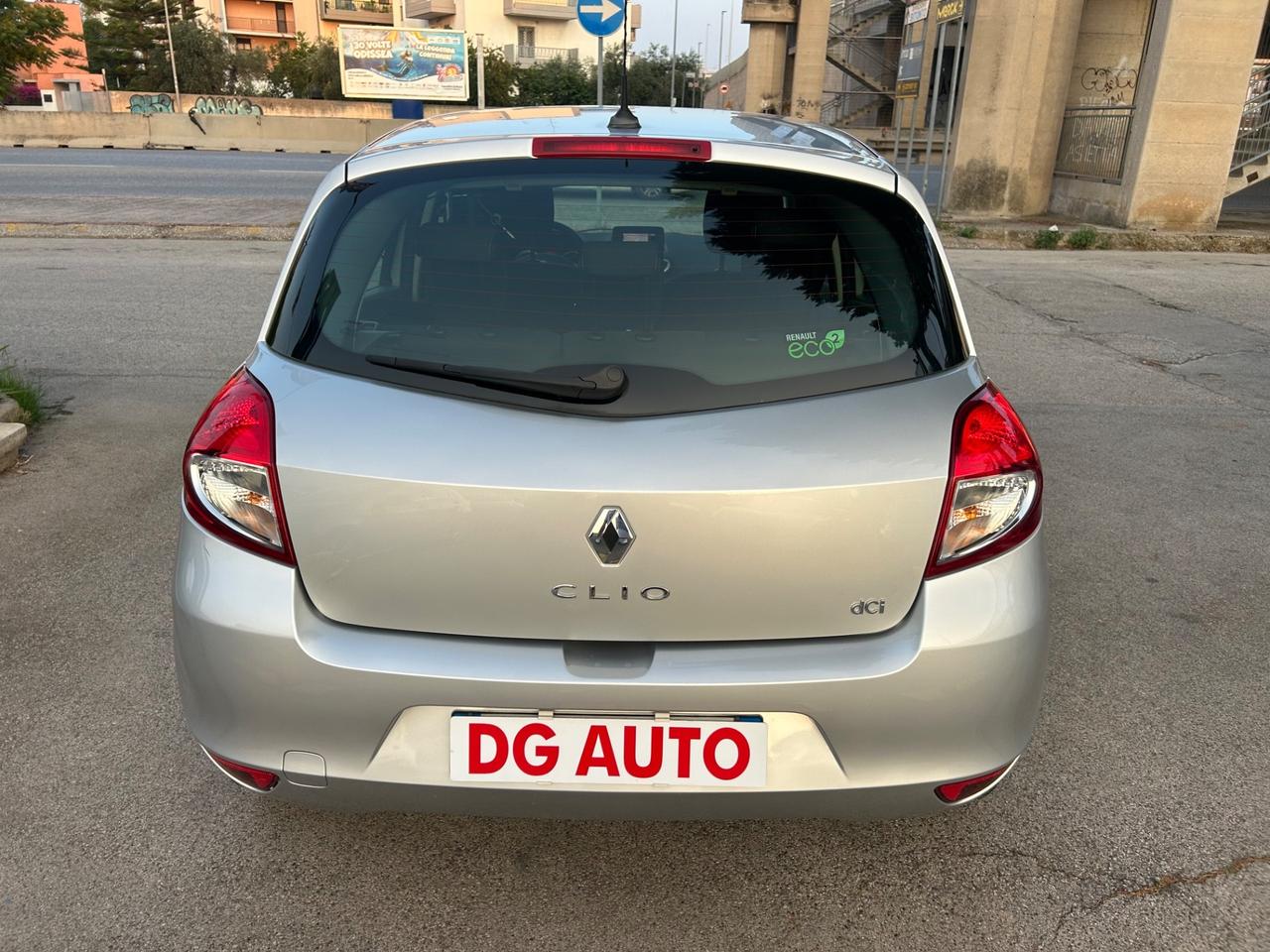 Renault Clio 1.5 dCi 75 cv 2012 navigatore