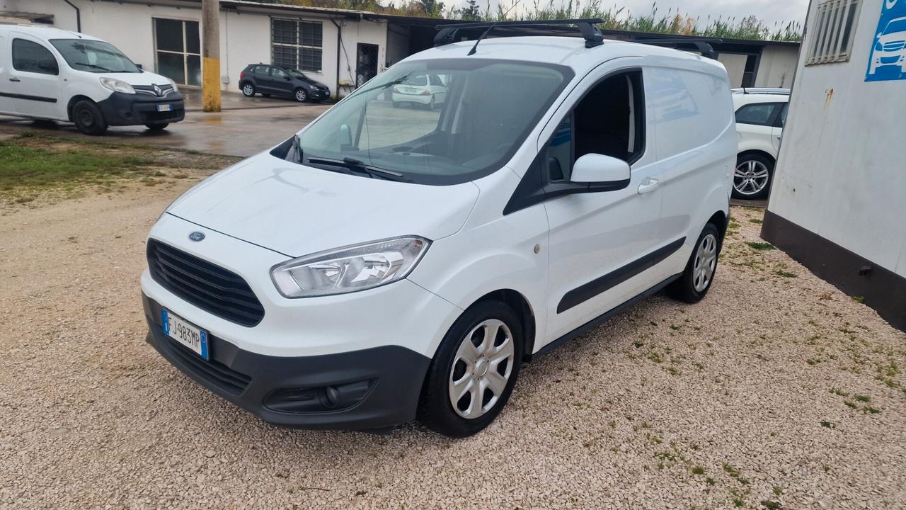 Ford Transit Courier 1.5 TDCi 95CV Van - 2017